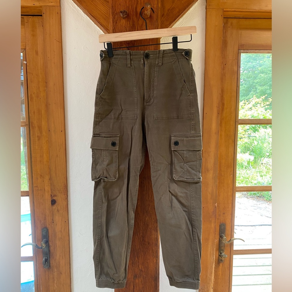 Isabel 2.0 Outdoor Pants - Brew color